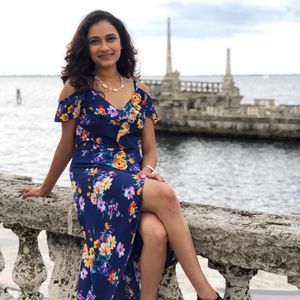 Meet your Posher, Urmi